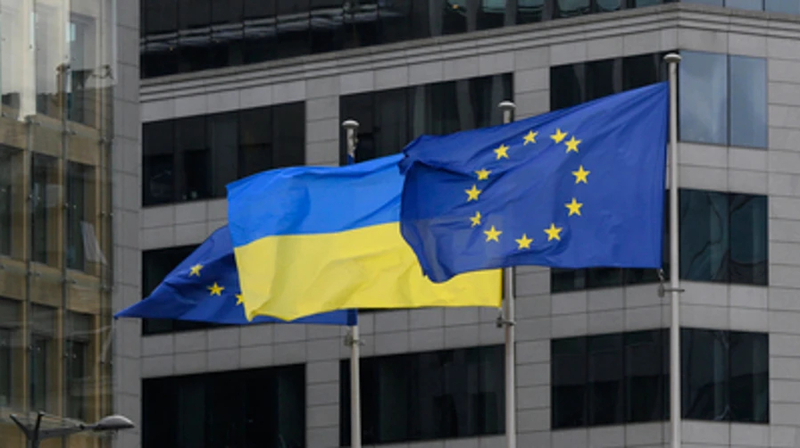 Корецький і Домбровскіс обговорили три питання щодо фіндопомоги ЄС Україні