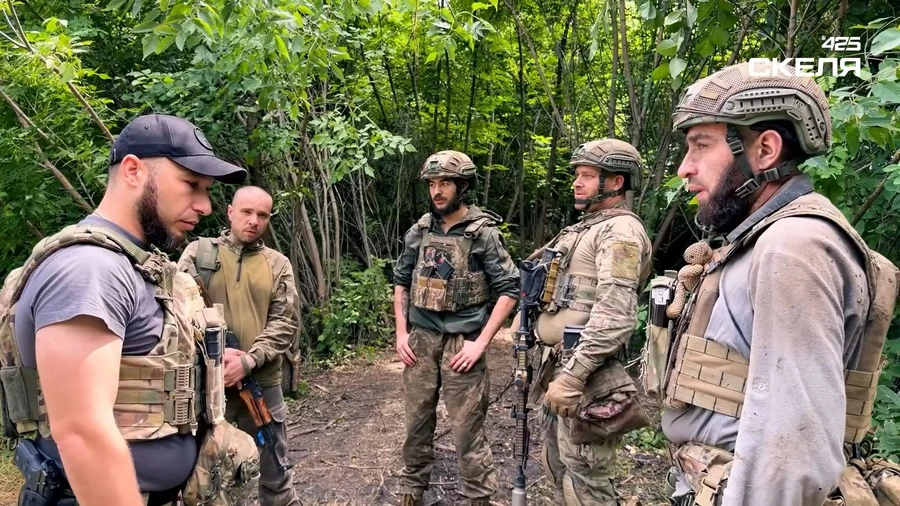 Скала вывела из окружения 21 военного