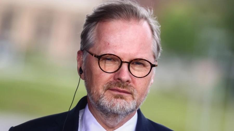 Фиала: Чехия собрала средства, чтобы купить первые 300 тысяч снарядов для Украины