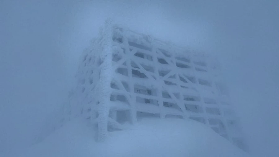 На верховьях Карпат температура опустилась до -23°С