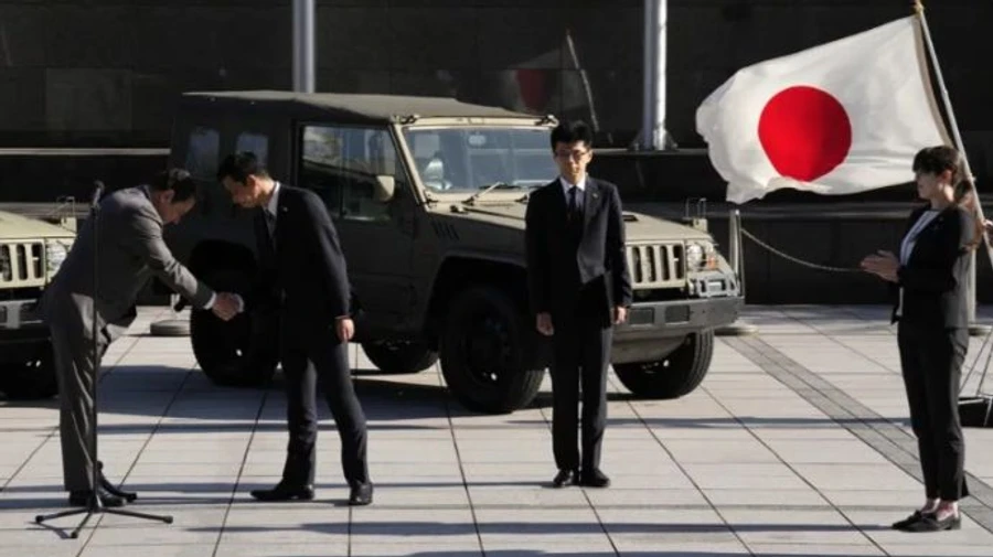 Japan transfers 100 military vehicles to Ukraine