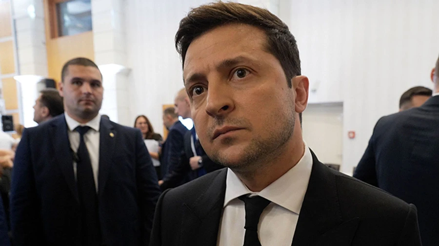 Зеленський оцінив на 3+ роботу слуг за два роки