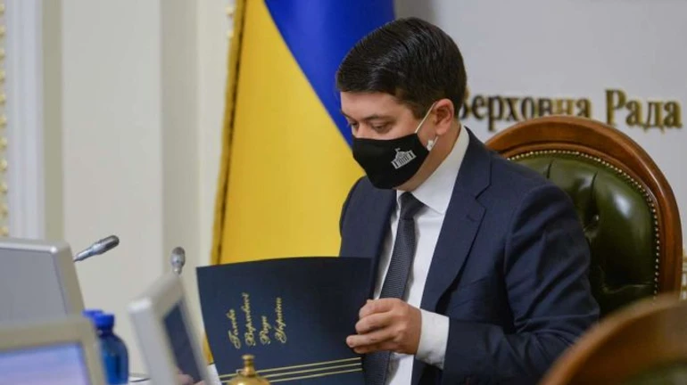 Рада розгляне деолігархічний пакет, а Разумков хоче змінити формат погоджувальних