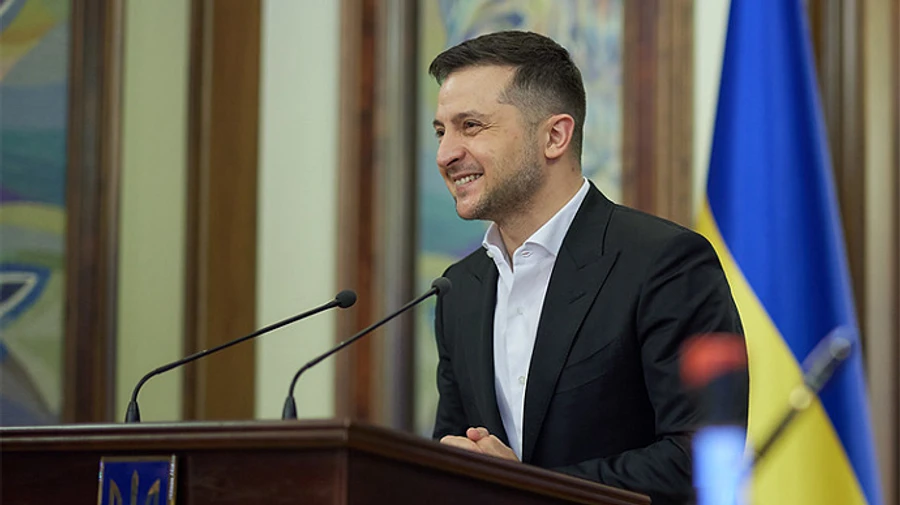 Зеленський: Вакцина виїхала в напрямку України 