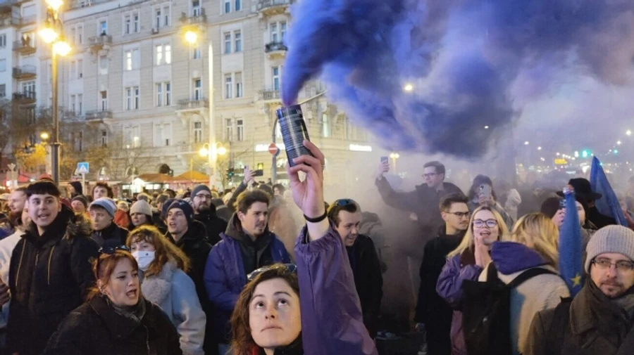 У Будапешті масові протести через заборону ЛГБТ-прайду