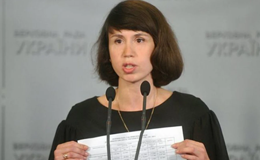 Чорновол сообщили о подозрении в поджоге офиса Партии регионов в 2014 году и смерти человека