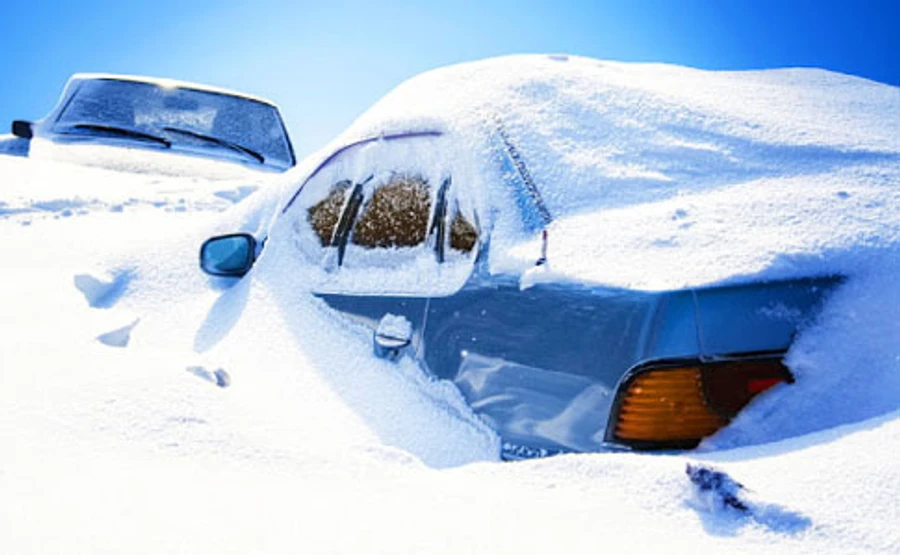 Полицейские запустили приложение для тех, кто попадет в сугроб