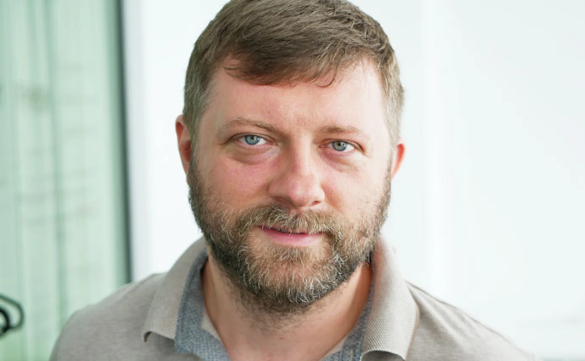 Керівник штабу Слуги народу Корнієнко: Якщо нашим депутатам буде мало грошей, нехай пишуть книжки 