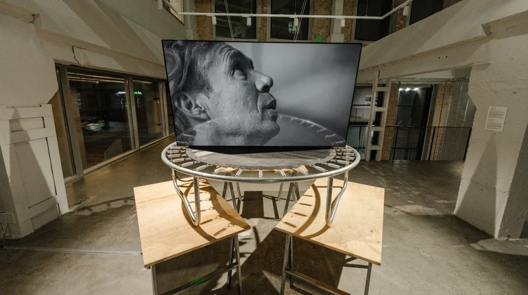 Прыжки в избыточности: о дебютной выставке Промприбор Артцентра в Ивано-Франковске