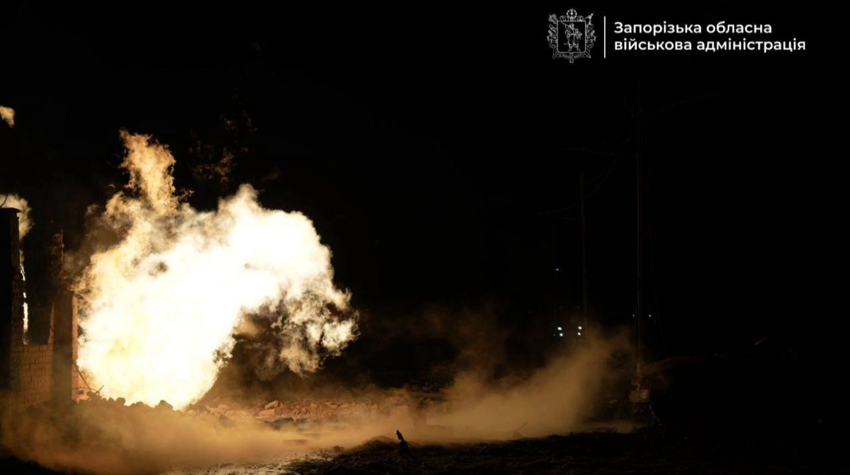 Russians attack Zaporizhzhia: damage recorded, woman injured – photos, video