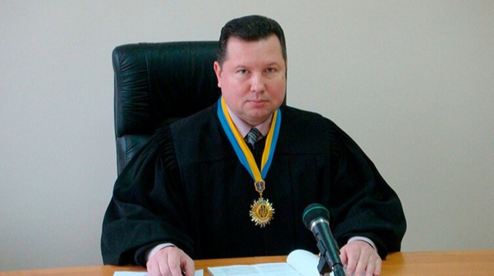 Судді з Одещини дали 7 років за хабар