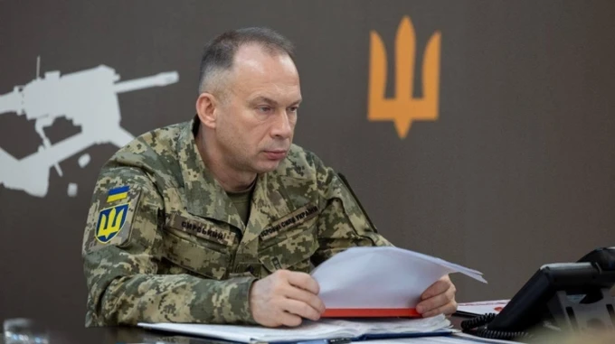 Микроменеджмент Генштаба и Сырского мешает эффективно управлять войсками – УП