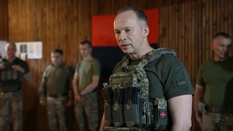 Сирський відвідав позиції на Бахмутському напрямку