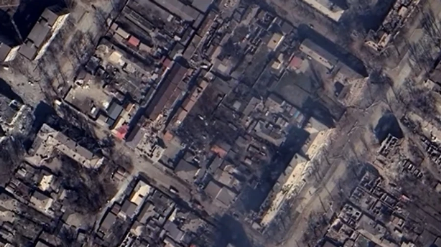 Mariupol is 90% destroyed: Zelenskyy shows footage of occupied city