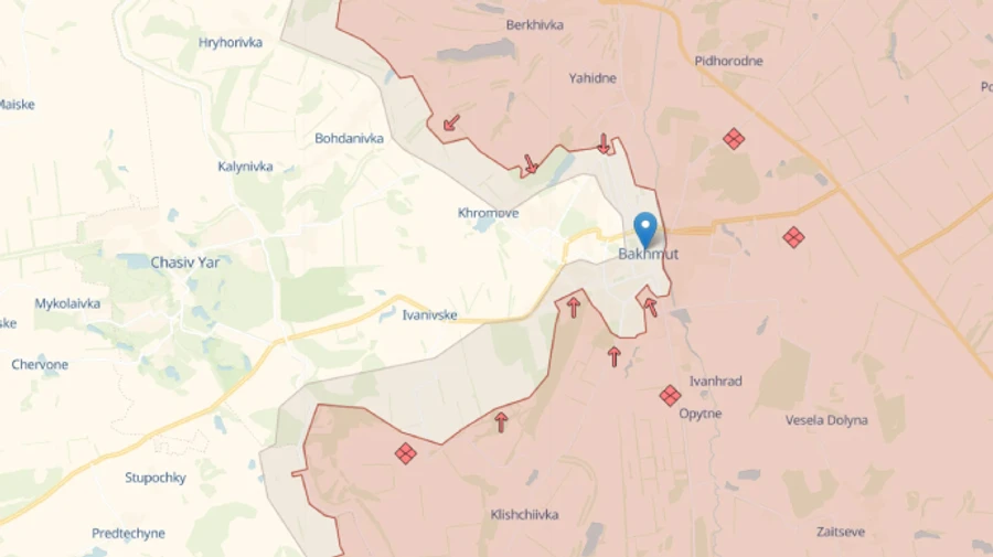 Russians attack Bakhmut by inertia, suffering heavy losses