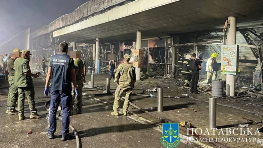 Удар по Кременчуку: 40 зниклих безвісти, десятки людей у тяжкому стані