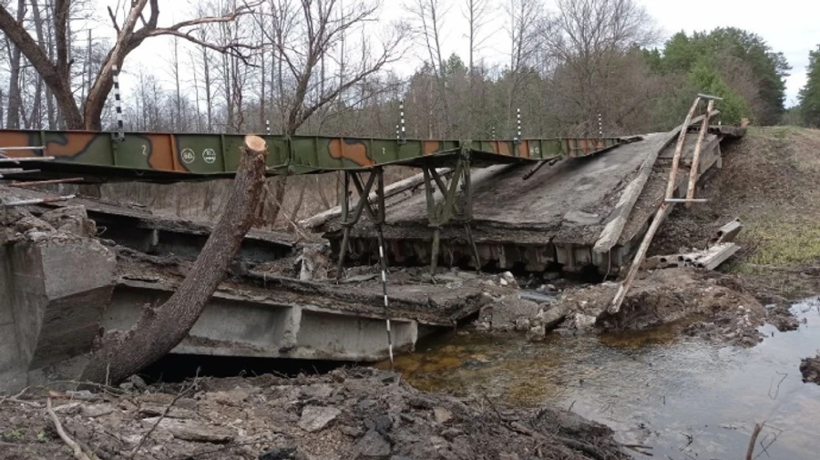 Chernihiv region: Ukrainian government creates temporary crossing to Chernihiv