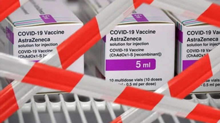 Паника вокруг AstraZeneca: почему страны ЕС отказываются от вакцины