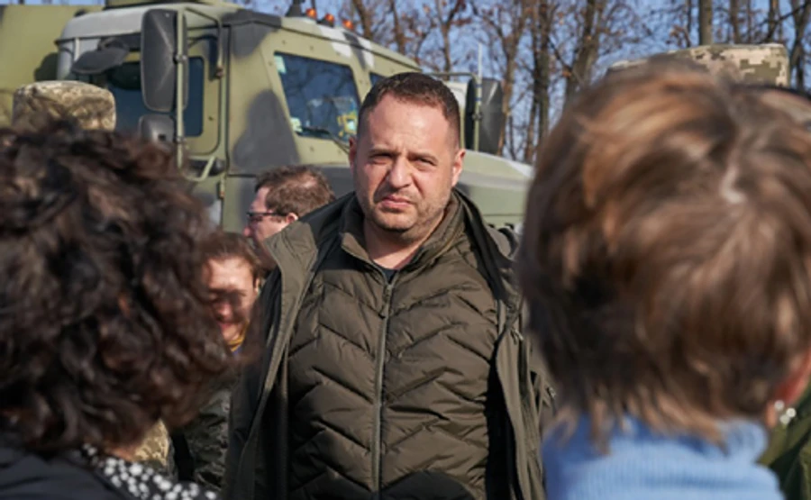 Слуги народу про зустріч з Єрмаком: кричав і переходив на особистості