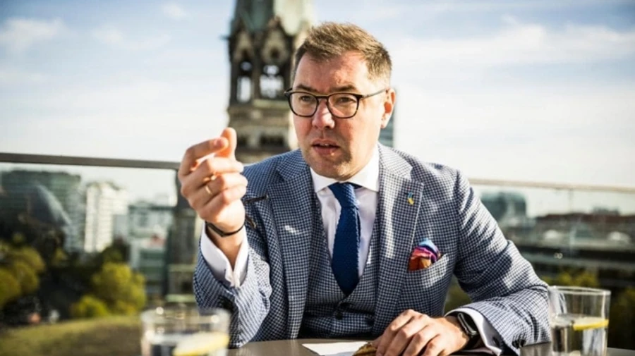 Ukraine's ambassador to Germany urges Berlin to form government quickly to address defence issues