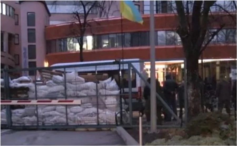 NewsOne просит Порошенко и Авакова вмешаться в ситуацию касаемо блокирования