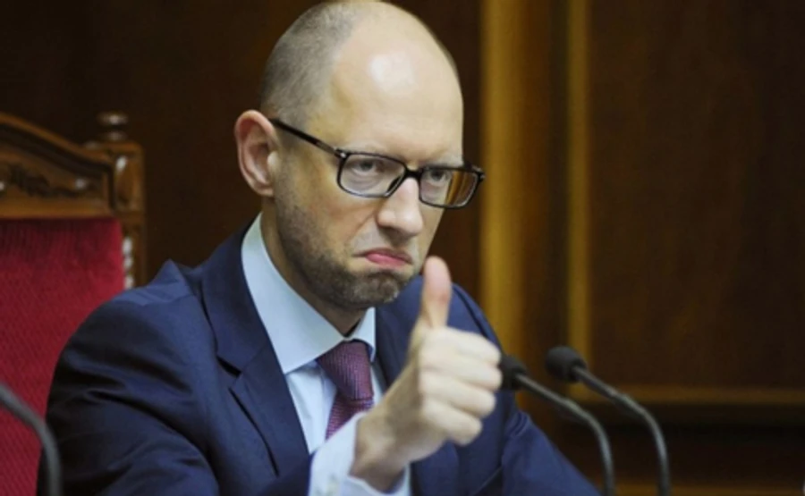 Отставка Яценюка. Реакция соцсетей