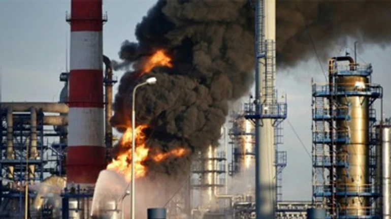 Бавовна палала і буде палати. Що стоїть за атаками по НПЗ Росії та як вони шкодять Кремлю