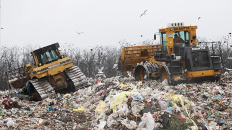 У нас тут чайки, як на курорті. Куди везуть сміття з Києва і що з ним далі відбувається