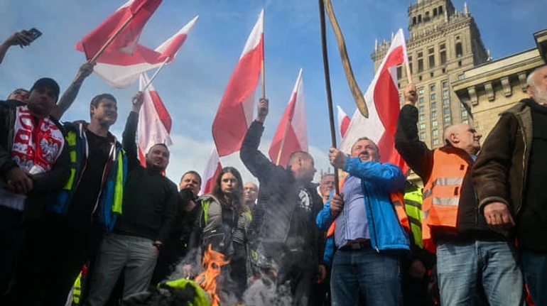 Курс на відчуження: як змінюється ставлення поляків до українців і які наслідки це матиме