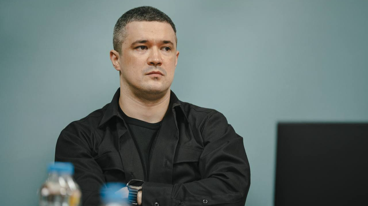 Федоров подякував Сирському за історичні битви та привітав призначення Драпатого головкомом ЗСУ