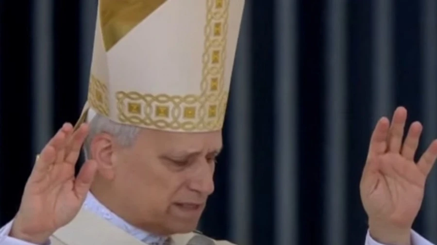 Папа Римський Лев XIV у першій промові згадав змучену Україну