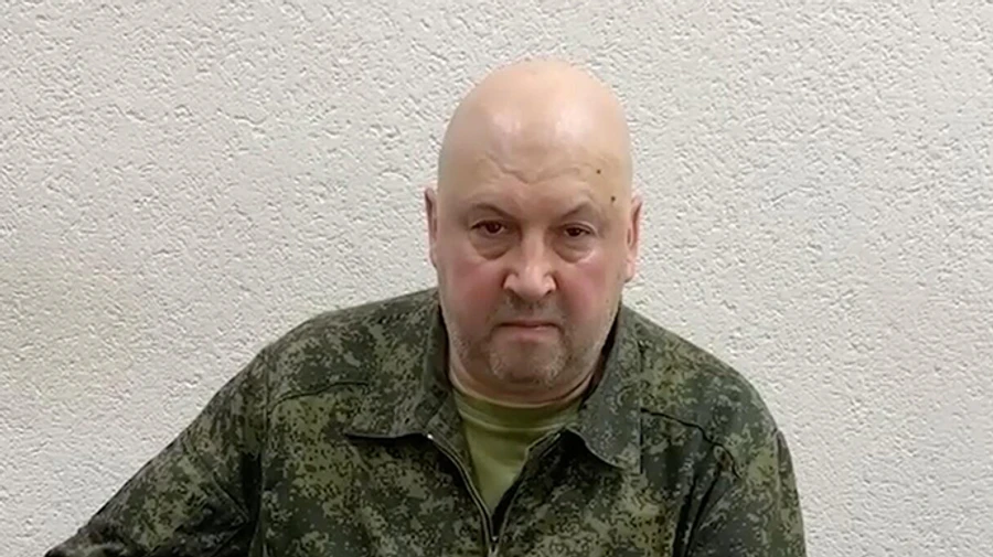 В Госдуме рассказали, куда делся Суровикин