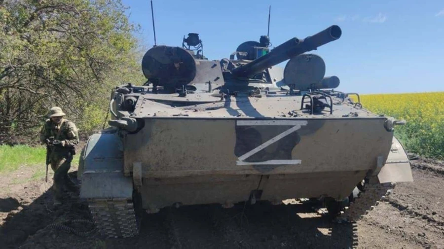 Ukrainian intelligence: almost 100 Russian tank crew had surrendered by mid-March