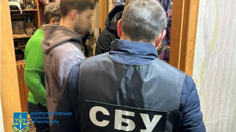 В Павлограде мужчина заманил наряд полиции в ловушку, чтобы взорвать: его задержали 
