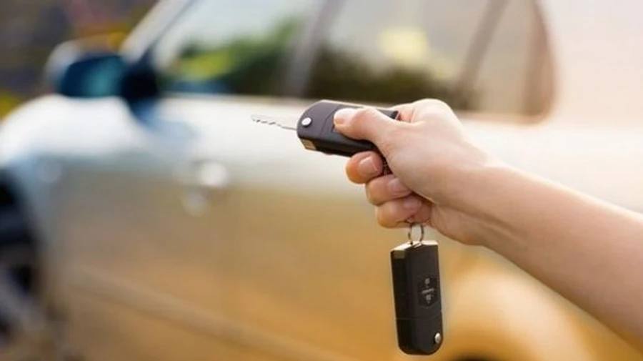 За похищение автомобиля теперь будут только сажать: Зеленский подписал закон