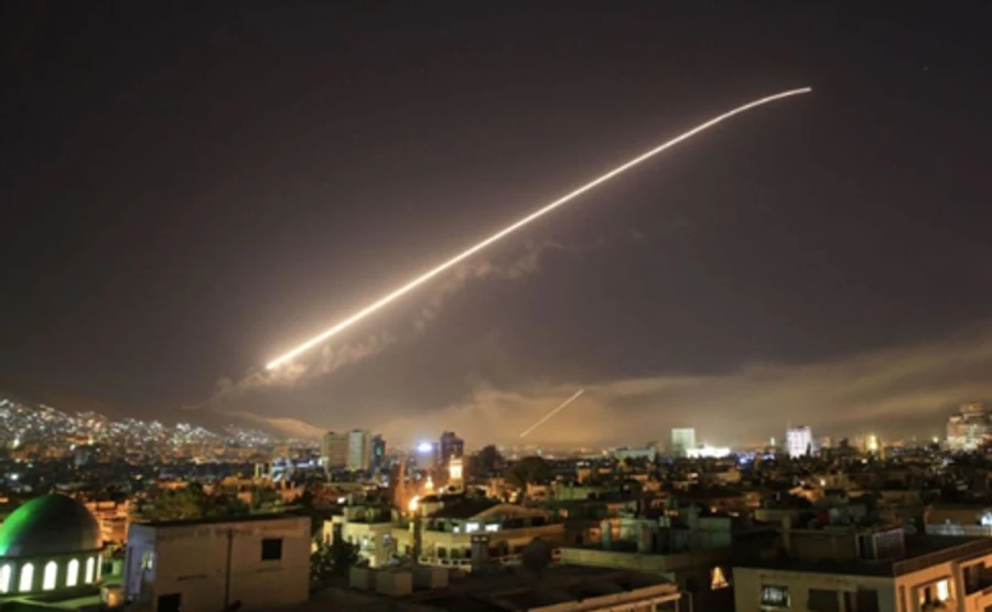 В Минобороны Франции показали видео удара по Сирии