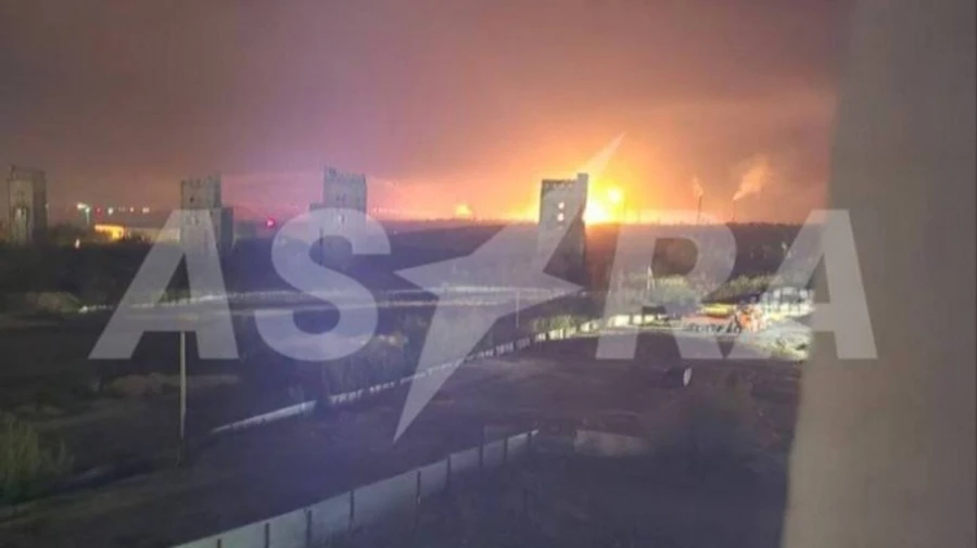 Drones attack oil refinery in Russia's Saratov – videos