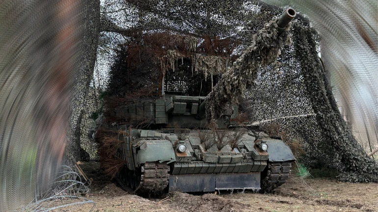 Танк выдержал 52 попадания дронов. Как защищают и воюют украинскими Leopard 1