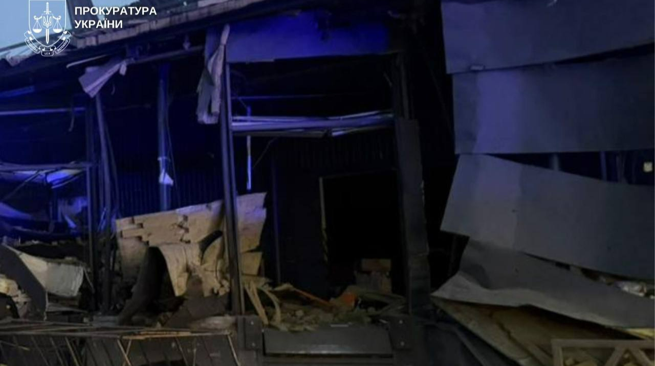 Four people killed and 16 injured in Russian strike on Dnipro