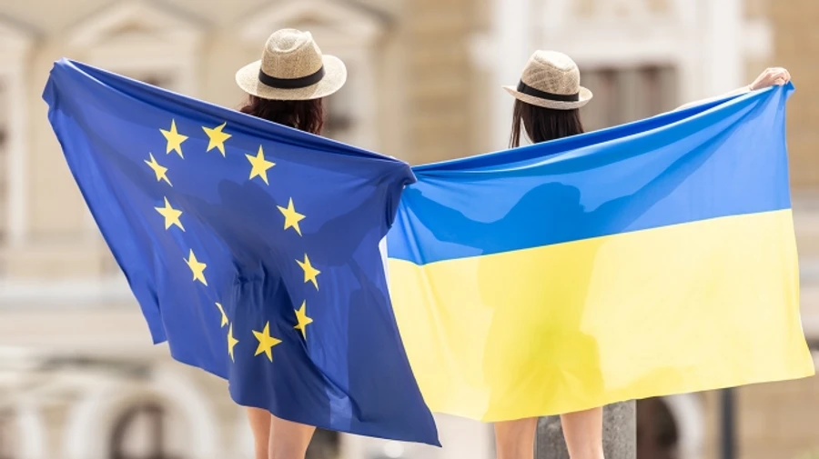 Более 80% жителей ЕС согласны принимать беженцев из Украины - опрос