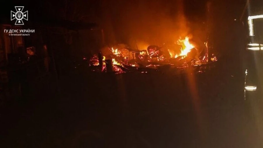 Захватчики атакуют и несут потери на Луганщине, поливают огнем Донетчину - ОВА