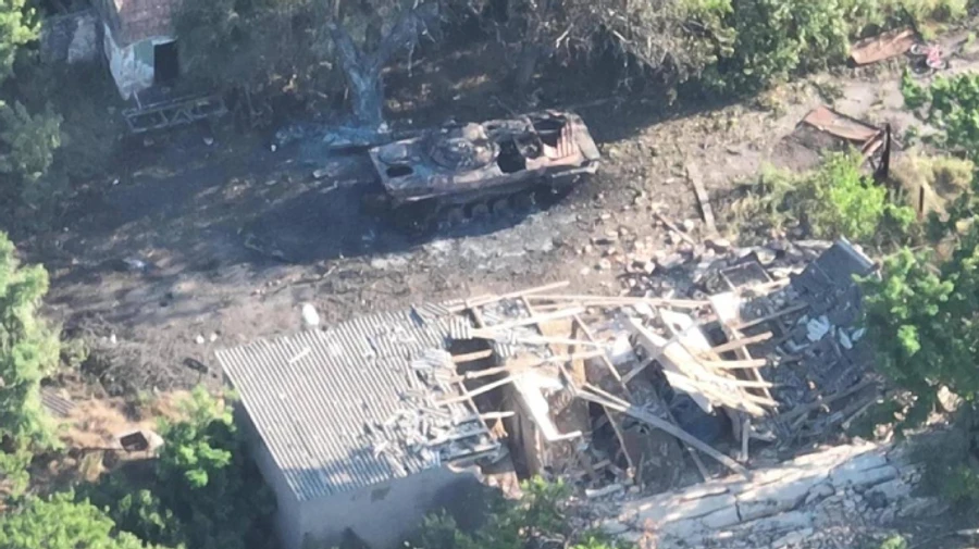 Морпіхи захопили в полон російського офіцера і ще 10 окупантів