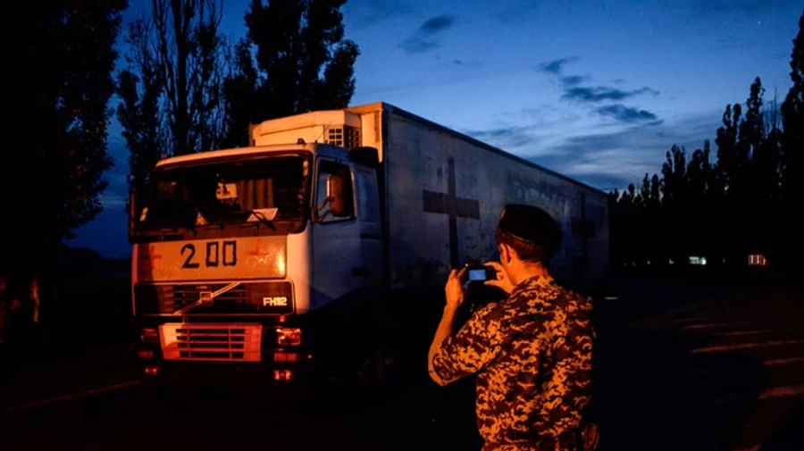 СБУ: росіяни вивозять трупи своїх солдатів уночі невеликими партіями, щоб маскувати втрати