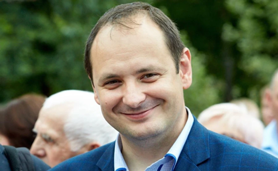 Мер Франківська стурбував посольство США своєю заявою про ромів