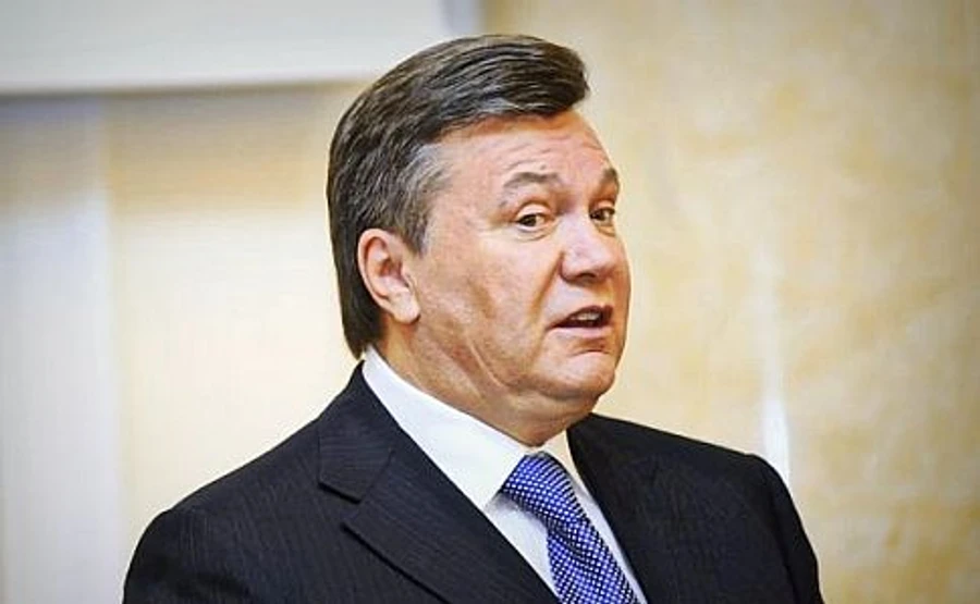 Янукович сплачує за будинок в РФ готівкою по 100 тисяч рублів на місяць