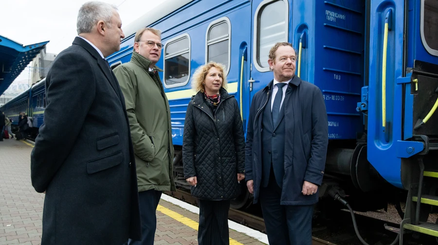 В Киев прибыл глава МИД Нидерландов