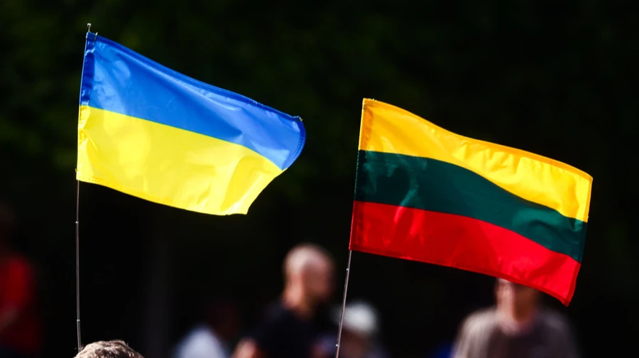 EU completes one of its biggest logistics operations as Lithuania provides Ukraine with thermal power plant