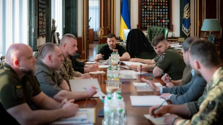 Zelenskyy: Russia planning further attacks on energy sector, including nuclear generation