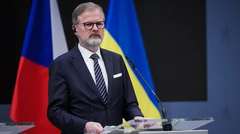 Благотворительность или взятка? Рухнет ли проукраинское правительство Чехии из-за биткоин-скандала