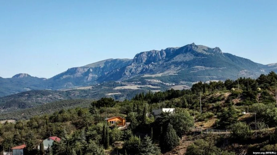 Russian Ministry of Defence proposes giving out land in Crimea for service in the war with Ukraine